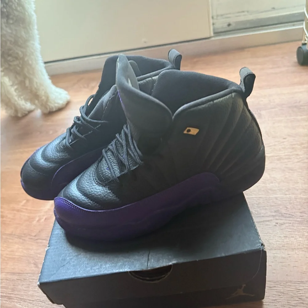 Nike youth high